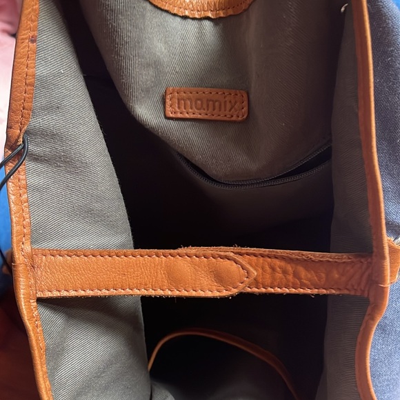 Elegant Leather And Cavas Tote Longchamp - Picture 9 of 11